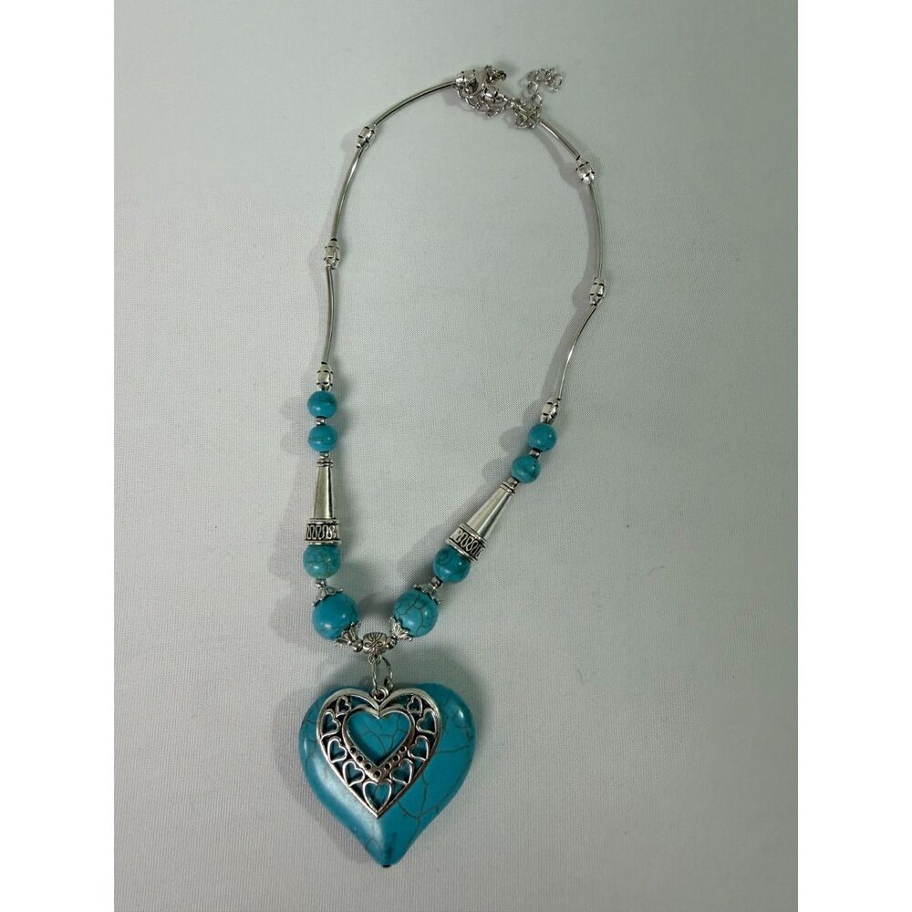 Turquoise Color Heart Pendant Necklace Silver Tone Beaded Fashion Jewelry